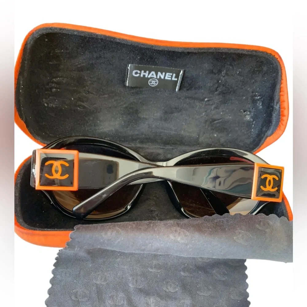 Ultra rare Chanel sunglasses - Picture 2 of 5